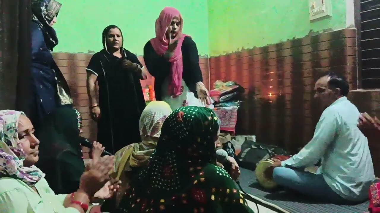 मारे री बगड़ म आइये मेरी माँ