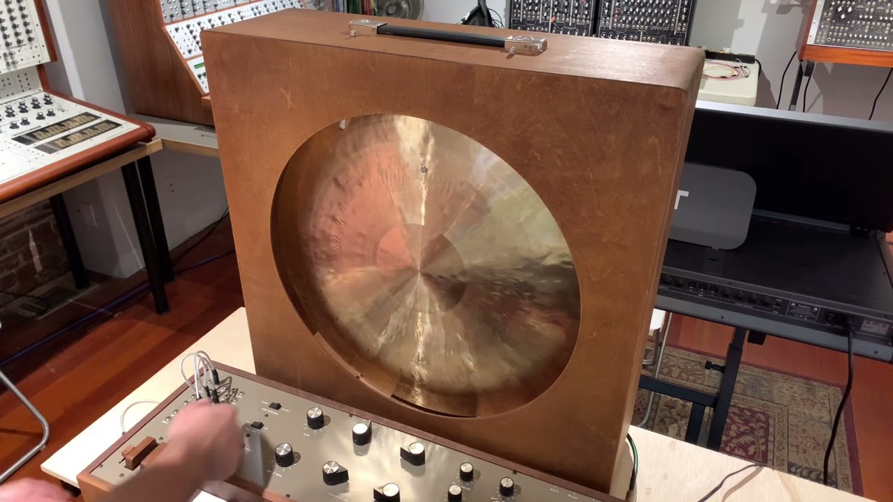 EOwave -  Metallik Resonator