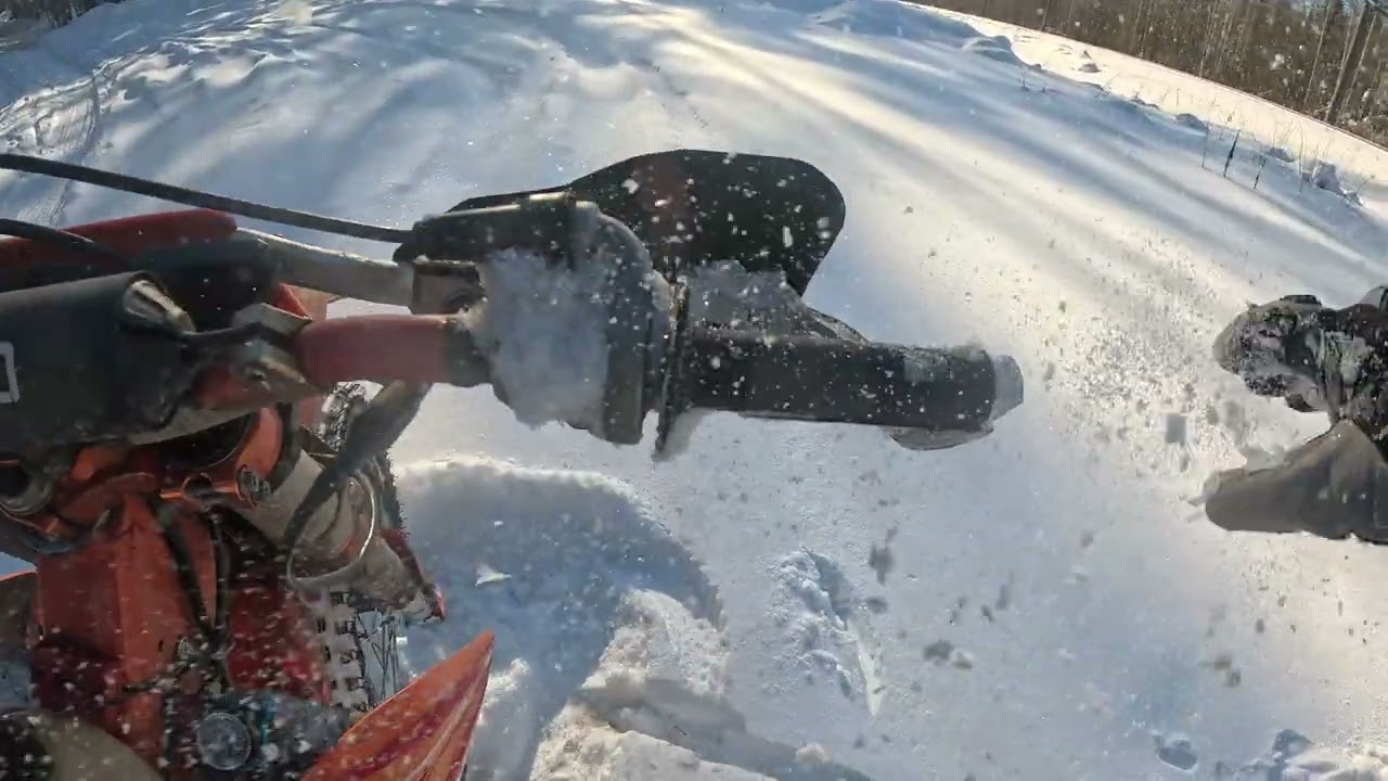 по сугробам в Феврале на кросстрек