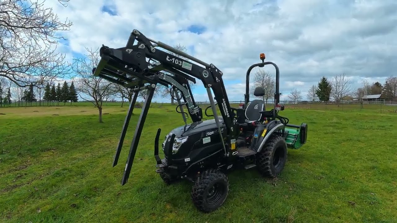 Ein schwarzer Panther f&uuml;r unseren Hof! 🚜🖤 &ndash; Vorstellung: Solis 26 HST Black Edition