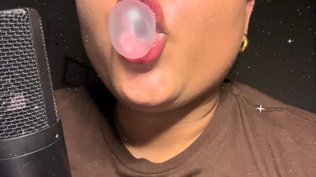 ASMR 🍬 Masticando Chicle y Explotando Burbujas🫧