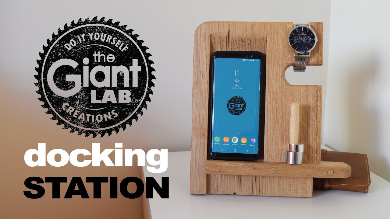 Docking Station in legno // Wooden Docking Station