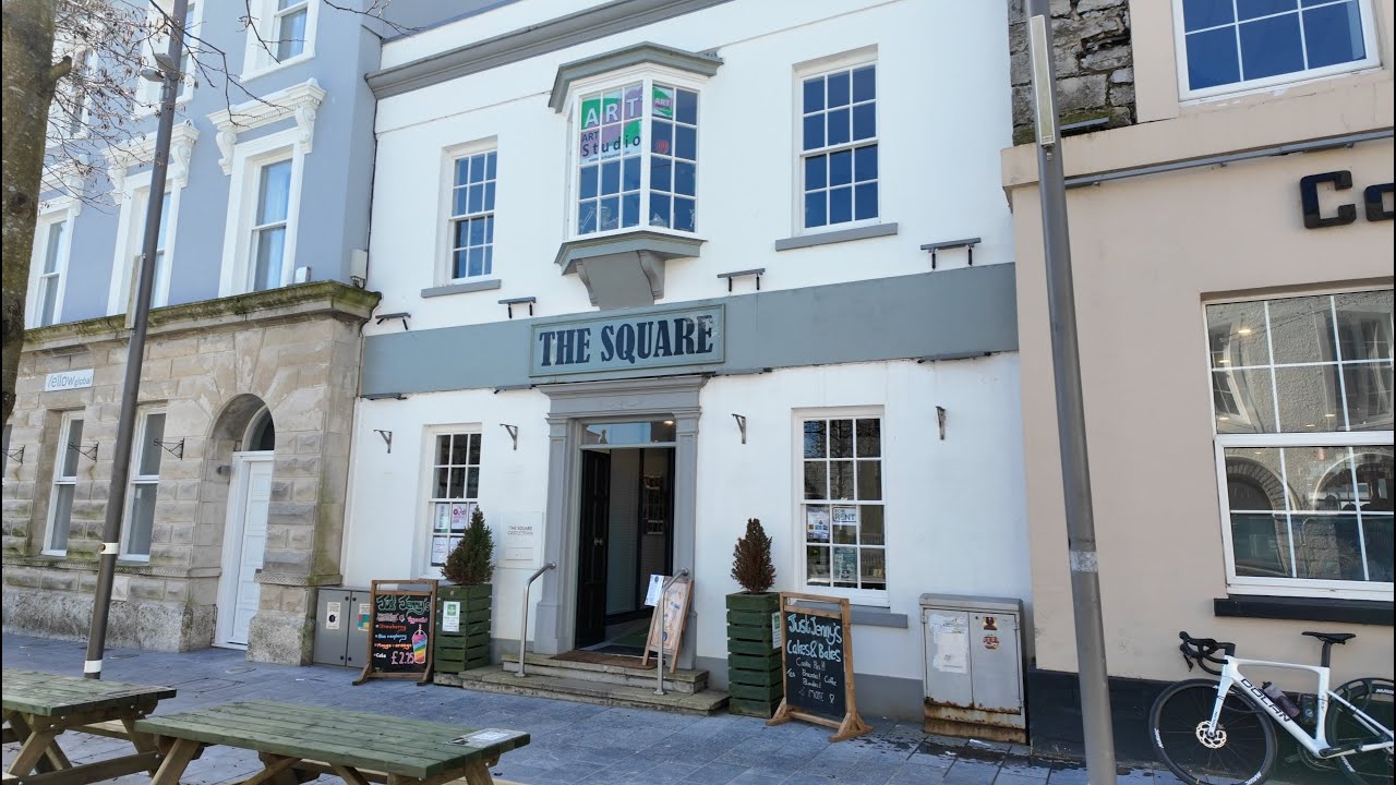 Castletown Shops | Castletown | Isle of Man | Walk and Chat