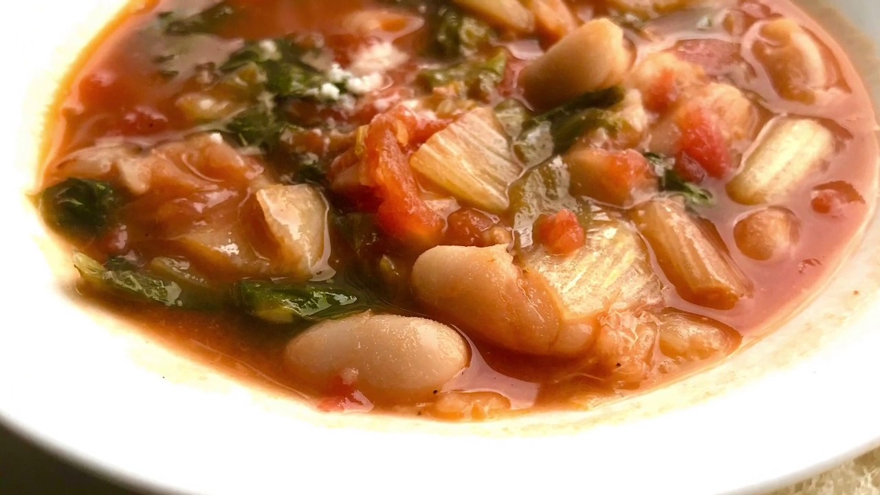 How to make Escarole and Bean Soup
