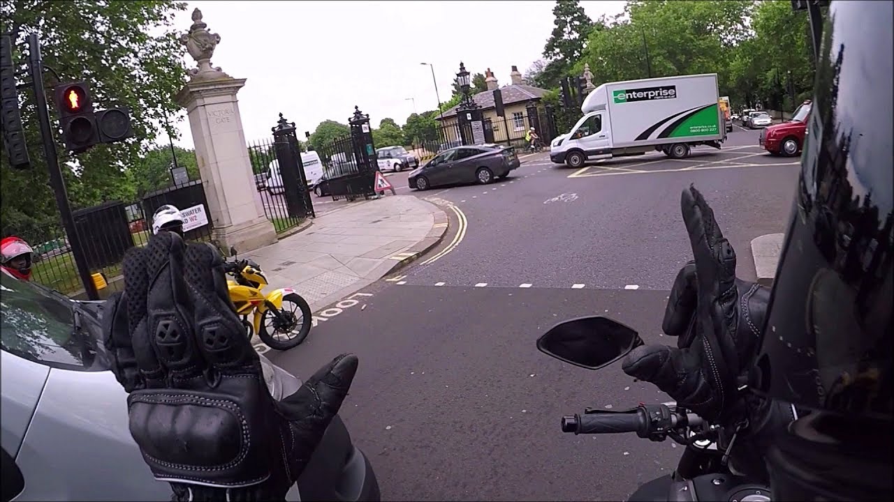 London Encounters Ep.44: Is That A 600?