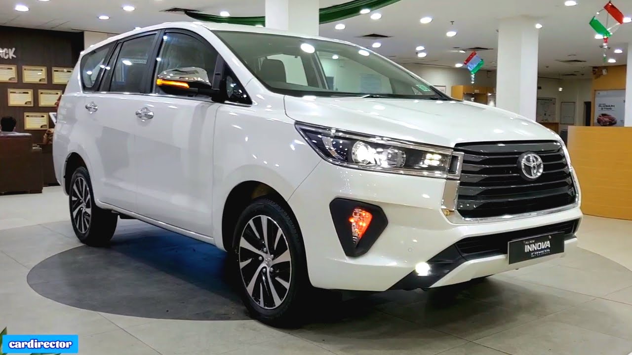 Toyota Innova Crysta ZX 2022 | New Innova 2022 Features | Interior and Exterior | Real-life Review
