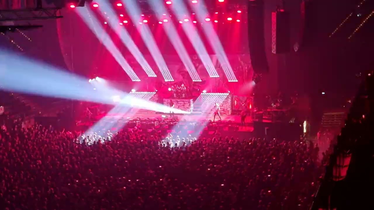 Hammerfall Hearts on Fire live in Nürnberg Psd Arena 01/03/26