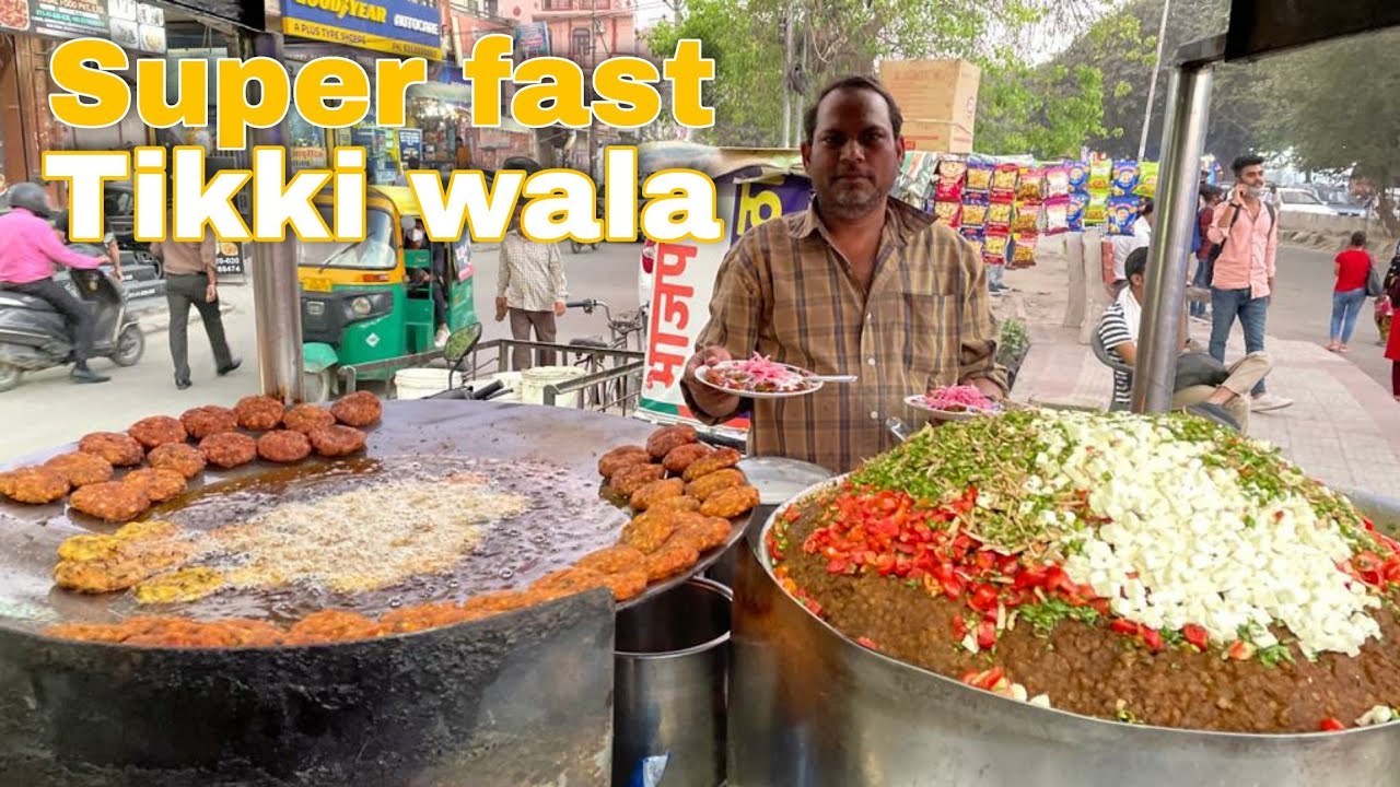 Train की रफ़्तार से बिकती है इनकी Tikki