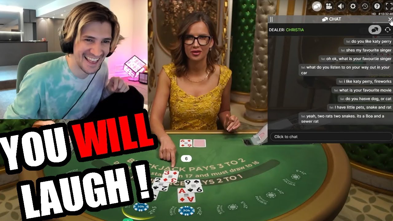 ЛУЧШИЙ ТРОЛЛЬ В ИСТОРИИ!!! УМОЛЯЮЩЕ!!! xQc BlackJack