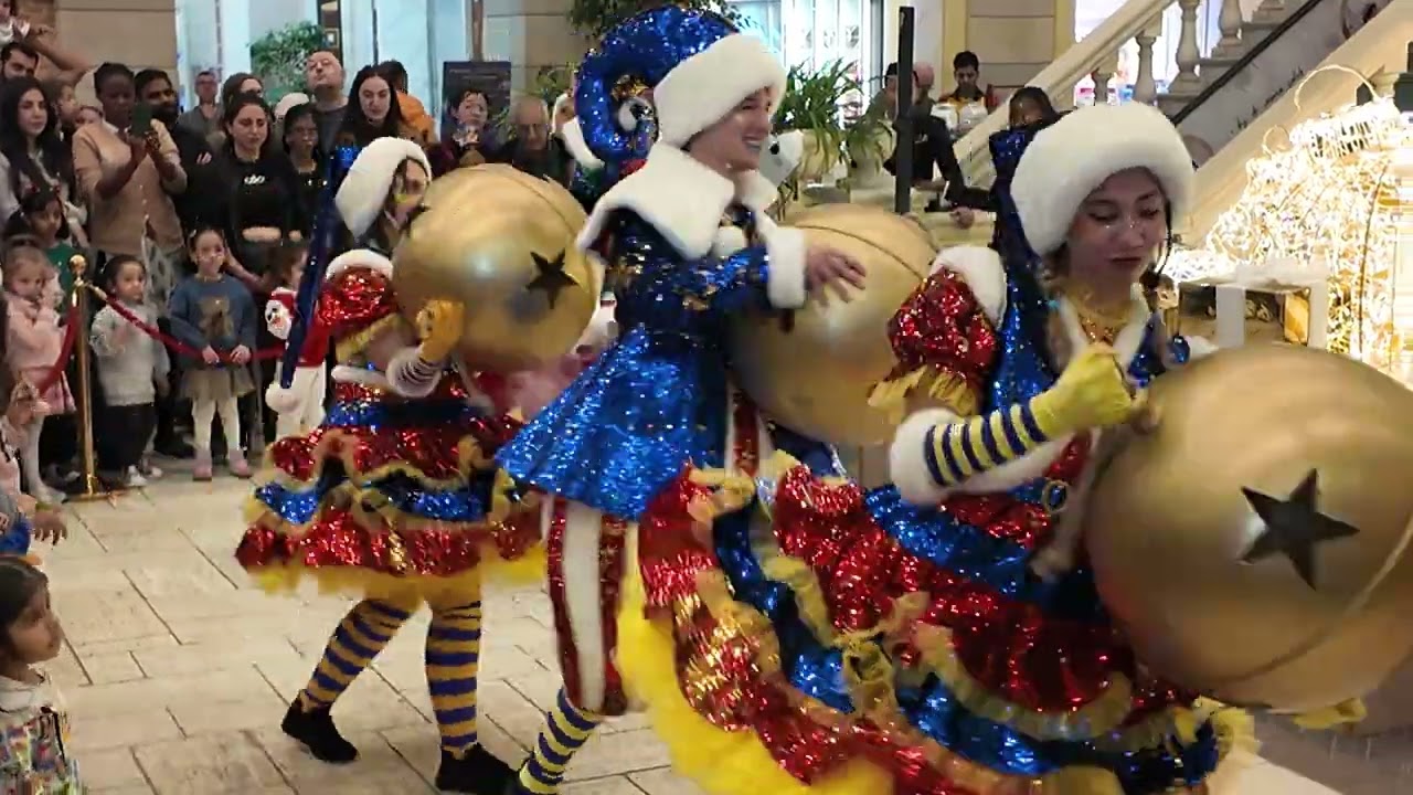 Christmas celebrations at Mercato Mall Dubai (20 December 2025)