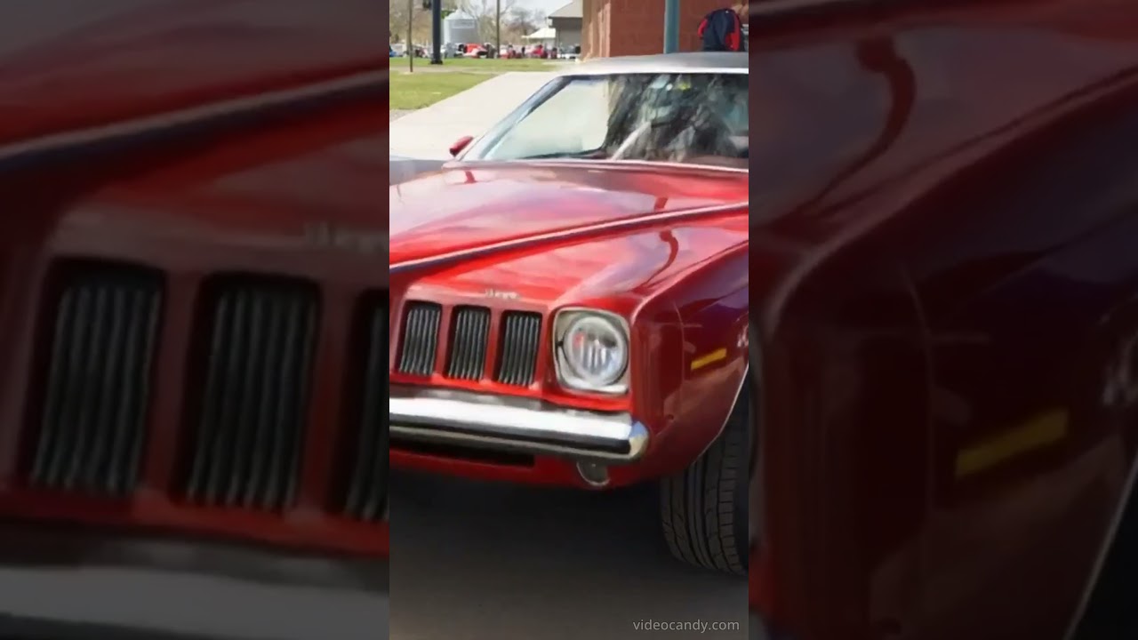 Pontiac Grand Am coupe turned into a robot