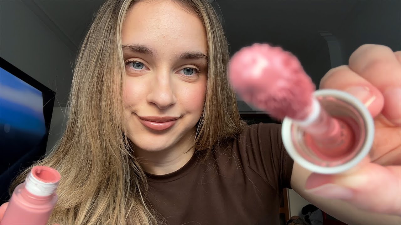 ASMR | Doing Your Makeup For 5 Minutes (no talking)