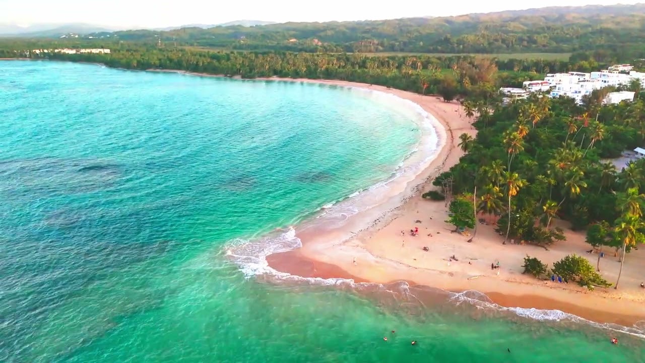 Punta Popy Beach, Las Terrenas – Caribbean Paradise in 4K