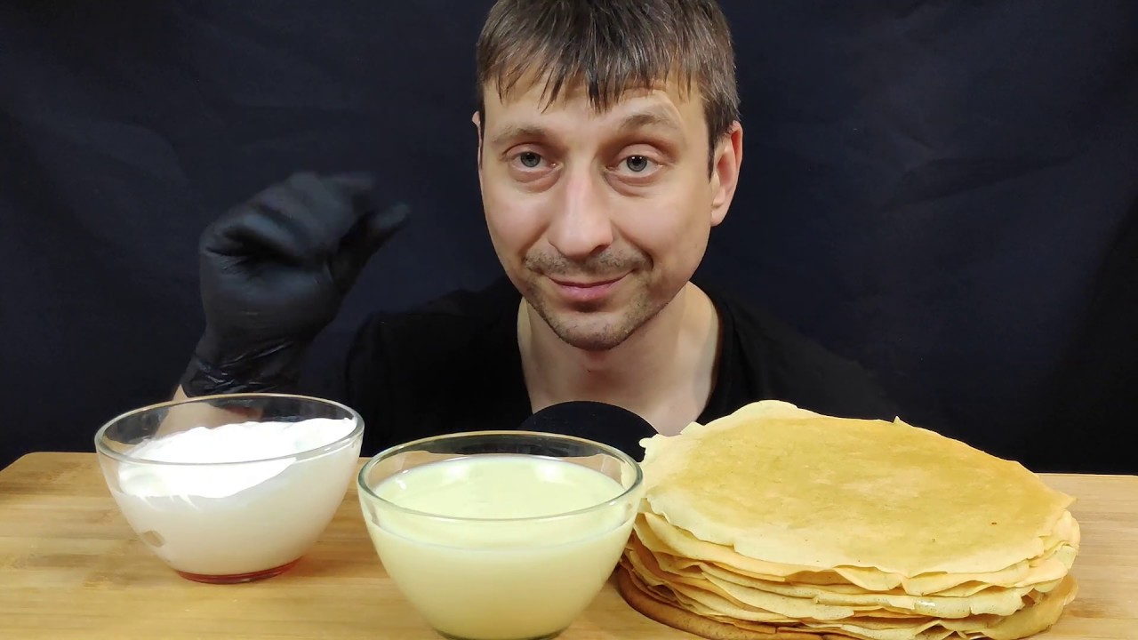 БЛИНЫ СО СМЕТАНОЙ И СГУЩЕНКОЙ МУКБАНГ | PANCAKES WITH SOUR CREAM AND CONDENSED MILK MUKBANG