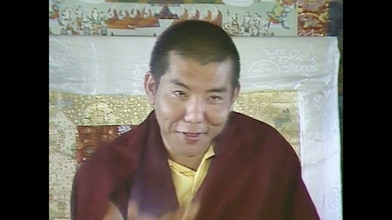 Right view and relationship with the Guru | Jamgon Kongtrul Rinpoche | 25/07/1990