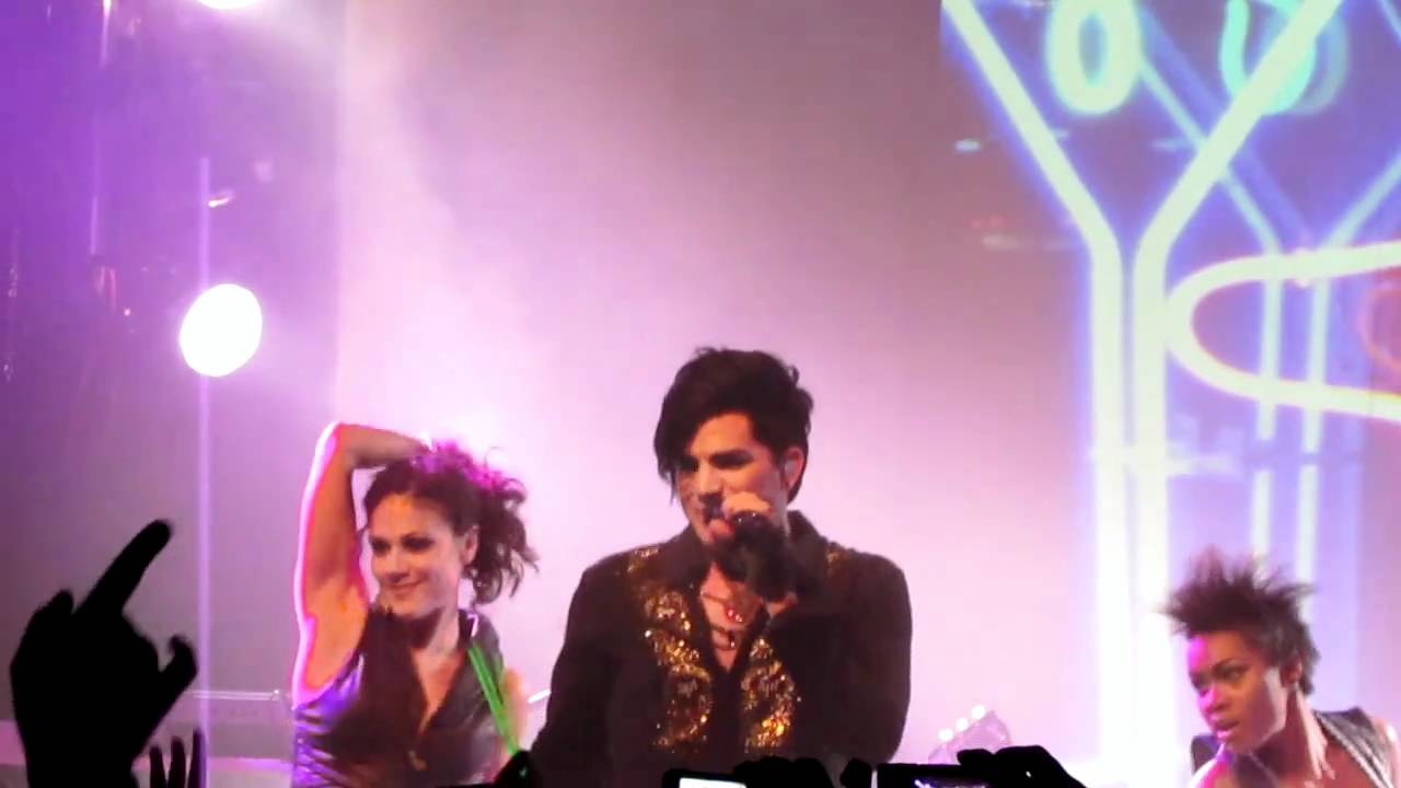 HD - Adam Lambert - Fever (live) @ WUK, Vienna, 22.11.2010