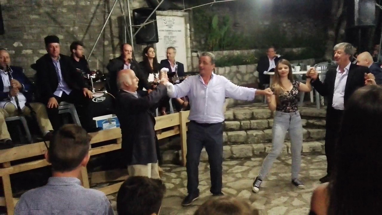 Με μάραναν οι όμορφες    Γρηγόρης Παπαδήμας   χορεύει ο Μενέλαος Παπαδημητρίου   βίντεο Βασίλης Τσιο