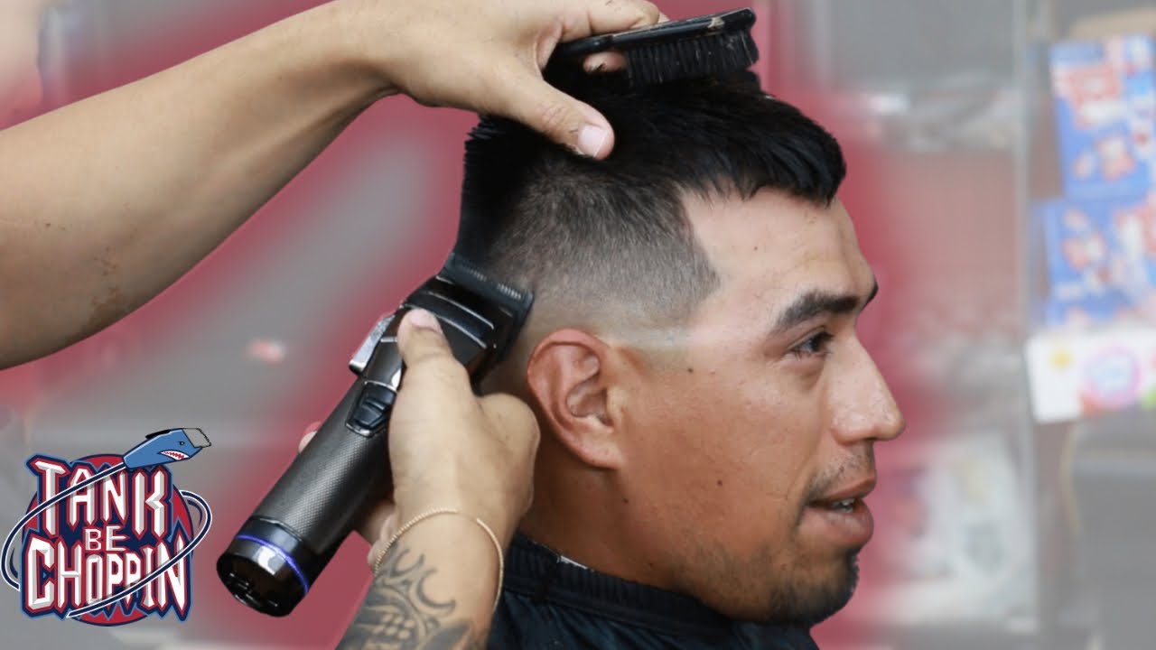 How To Fade | Sandwiching the blend haircut tutorial | SnapFX