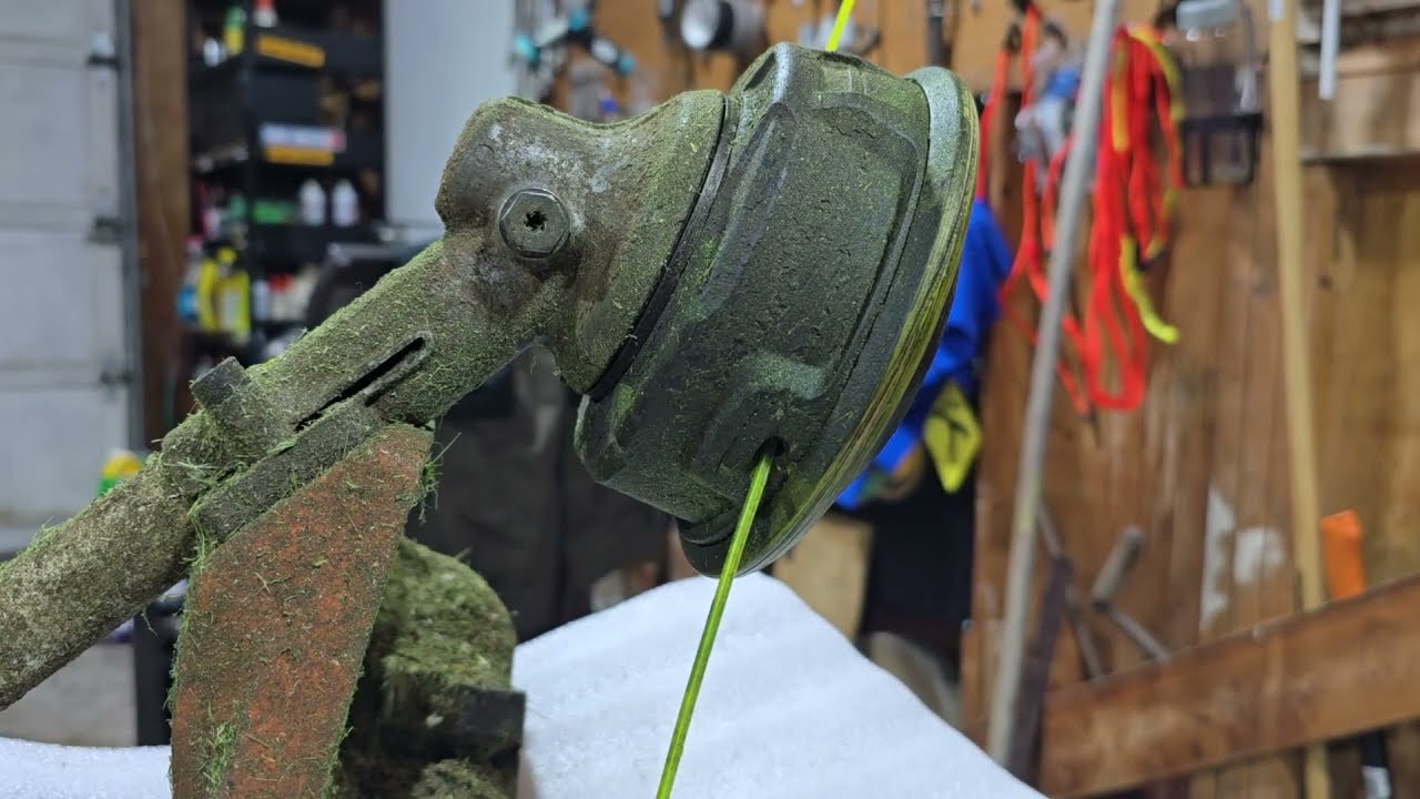 How to grease the head of your Stihl string trimmer / grass trimmer properly.