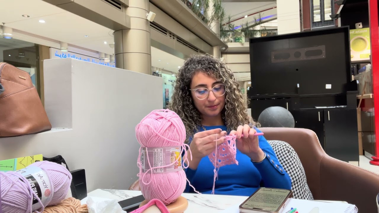اشتغلي معي كروشيه –20 دقيقه تركيز عميق وانهي جزء من مشروعك🧶☕