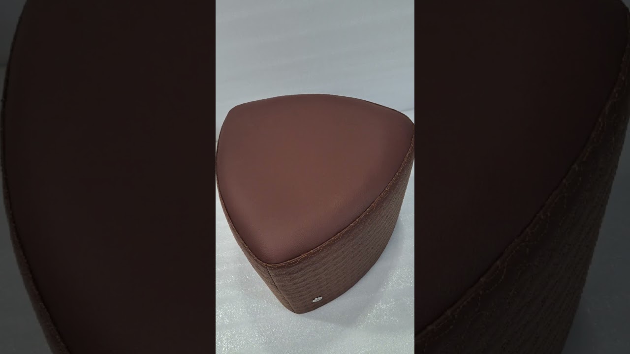 Customized Italian Leather Poufs #pouf #ottoman #chair #chairs #seating #furniture #sofa #sofaset