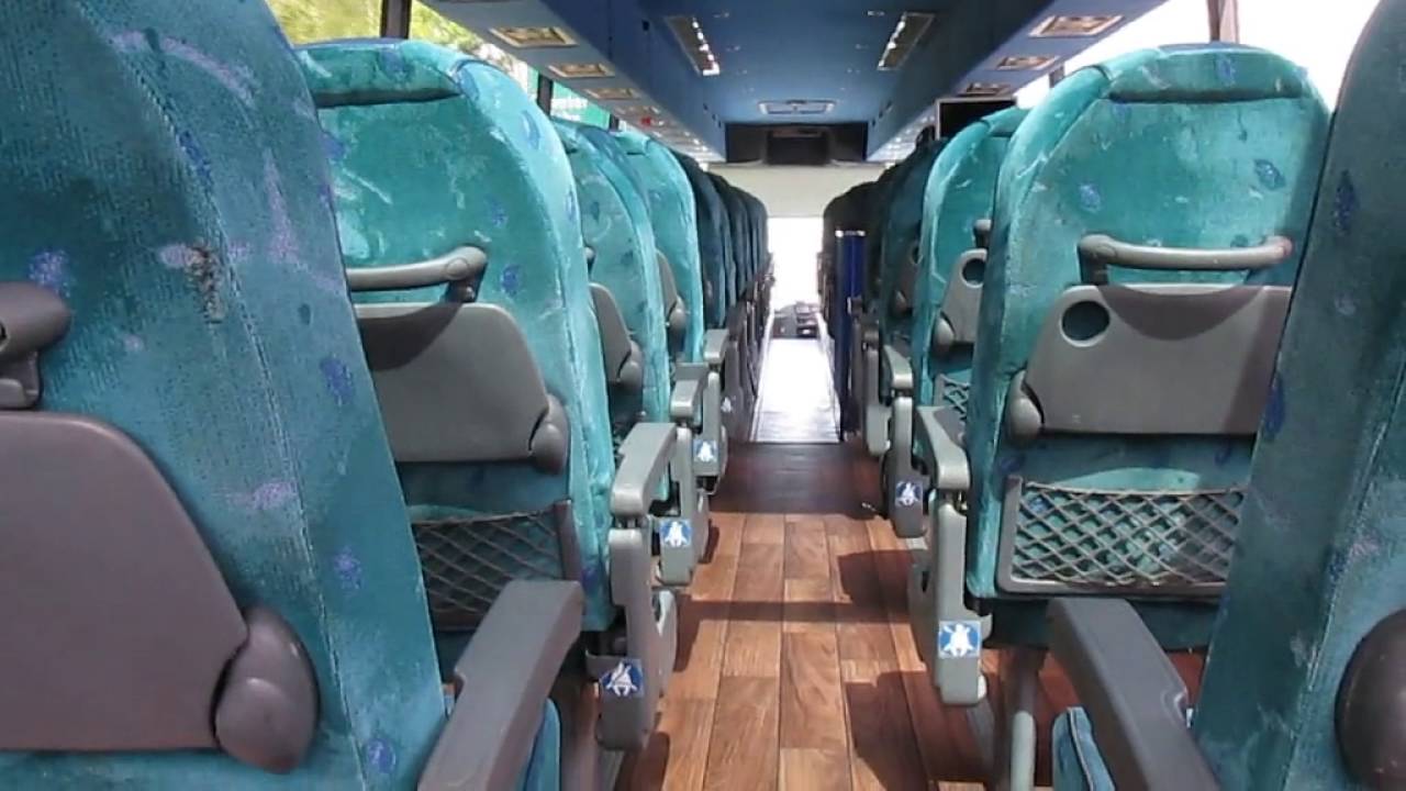 DAF Van Hool T917 -  HOW3R - Howards Travel