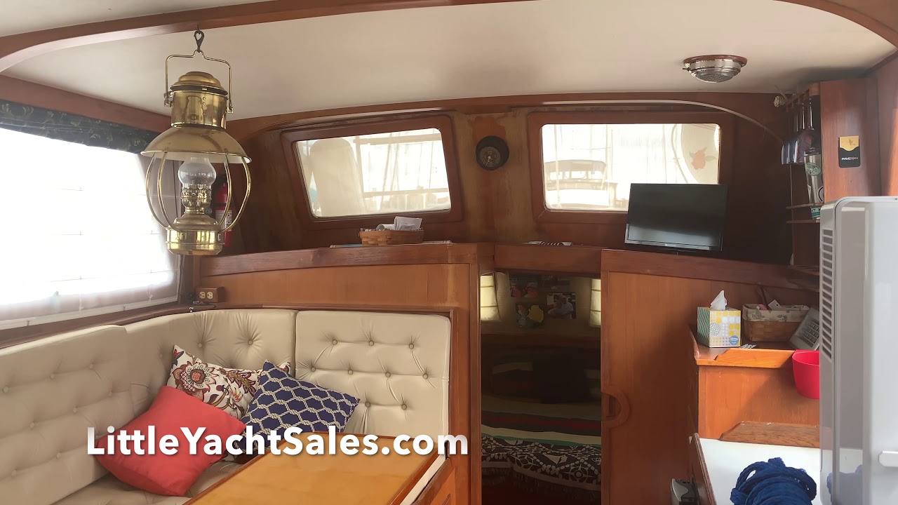 SOLD!!! 1987 Albin 36' Trawler for sale at Little Yacht Sales, Kemah Texas