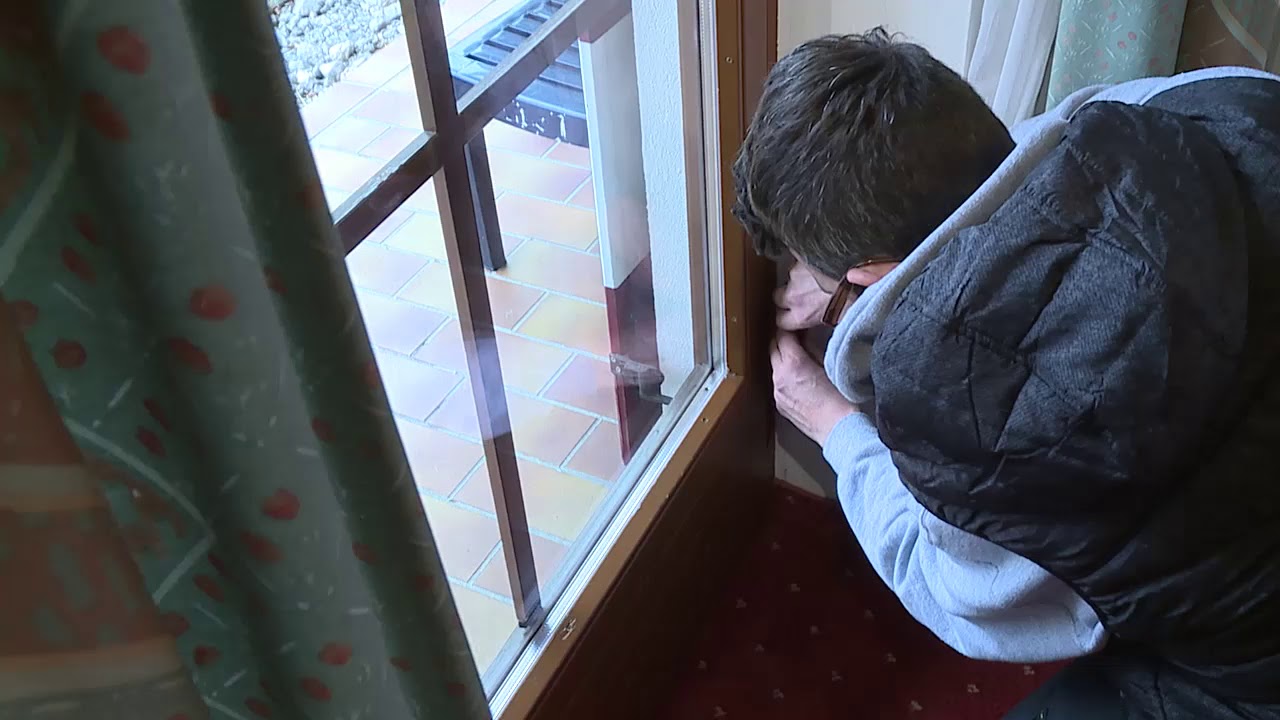 Fenster in den Müll oder doch sanieren | Dichtungstausch Fensterdichtung Gefördert