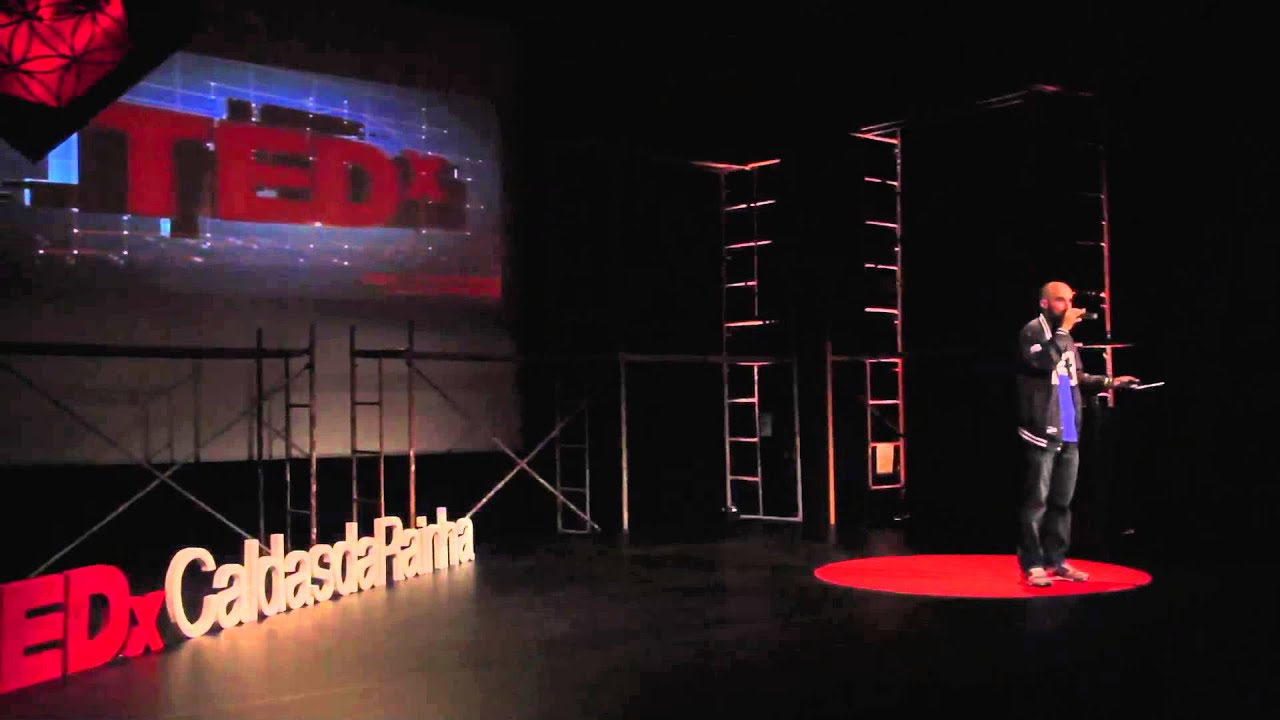A palavra é a arma | Mundo Segundo | TEDxCaldasdaRainha