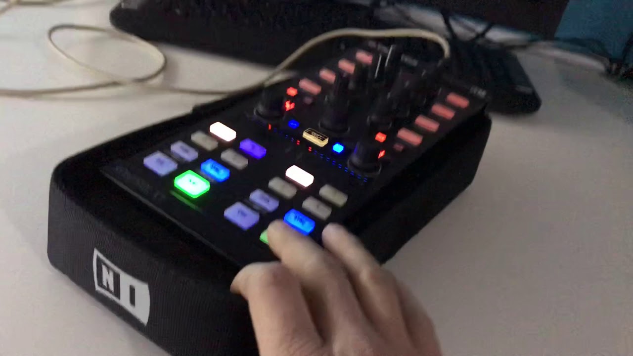 NI Traktor Kontrol X1 MKII