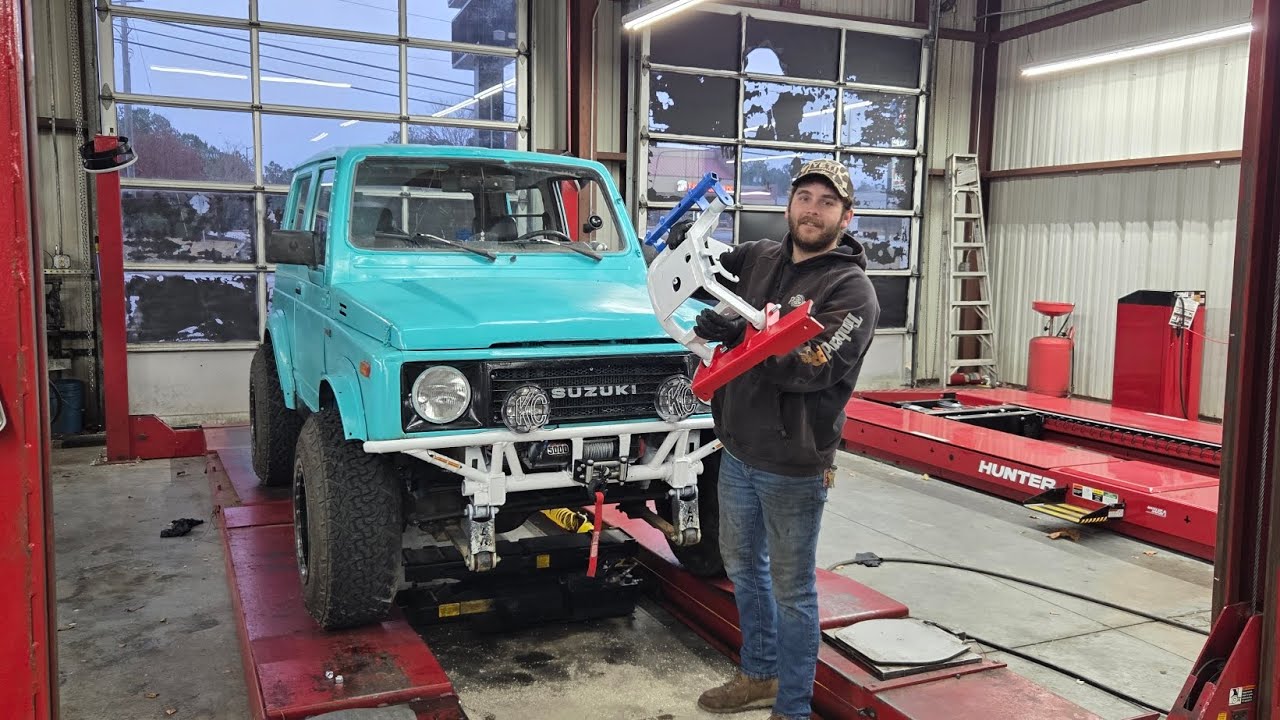 I GOT A ZUKS OFFROAD SUPER CRADLE FOR MY SUZUKI SAMURAI!!