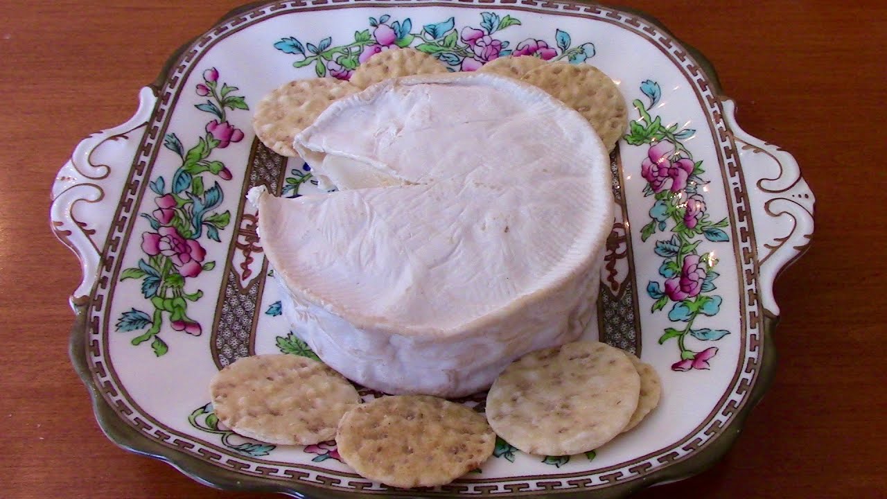 Making Camembert Cheese