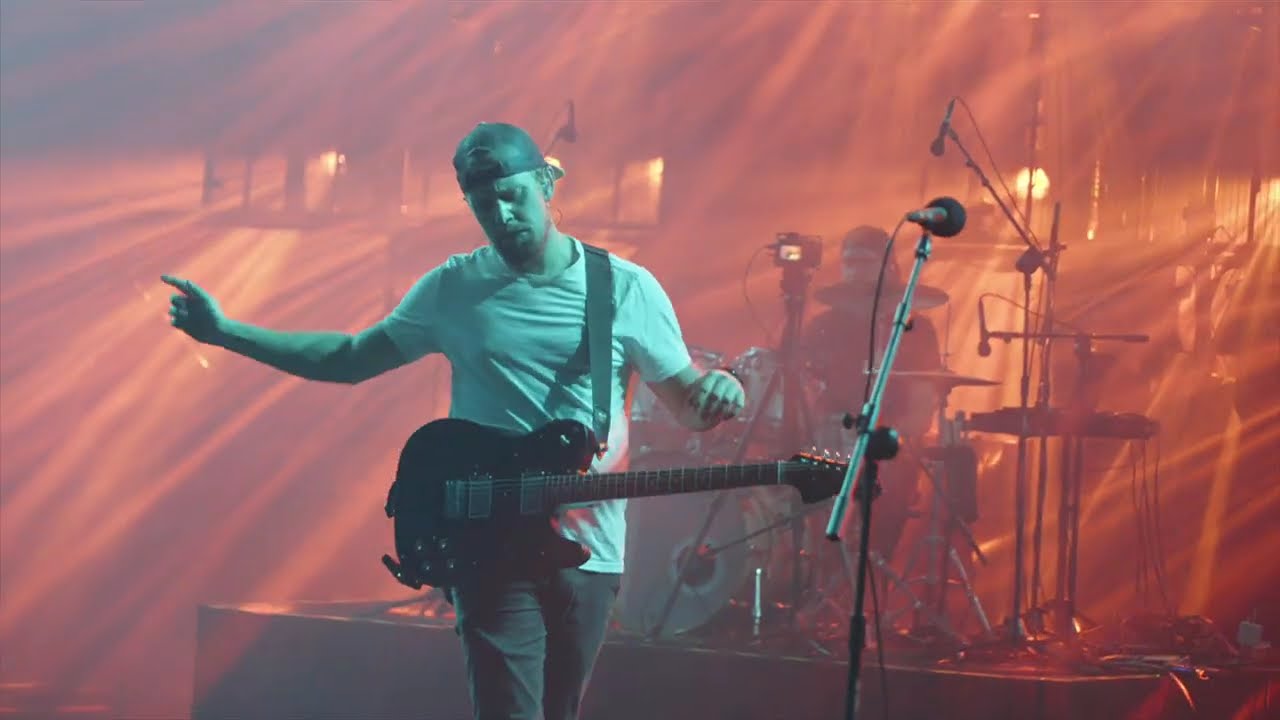 U137 - Let Me Keep This Memory - LIVE  HD