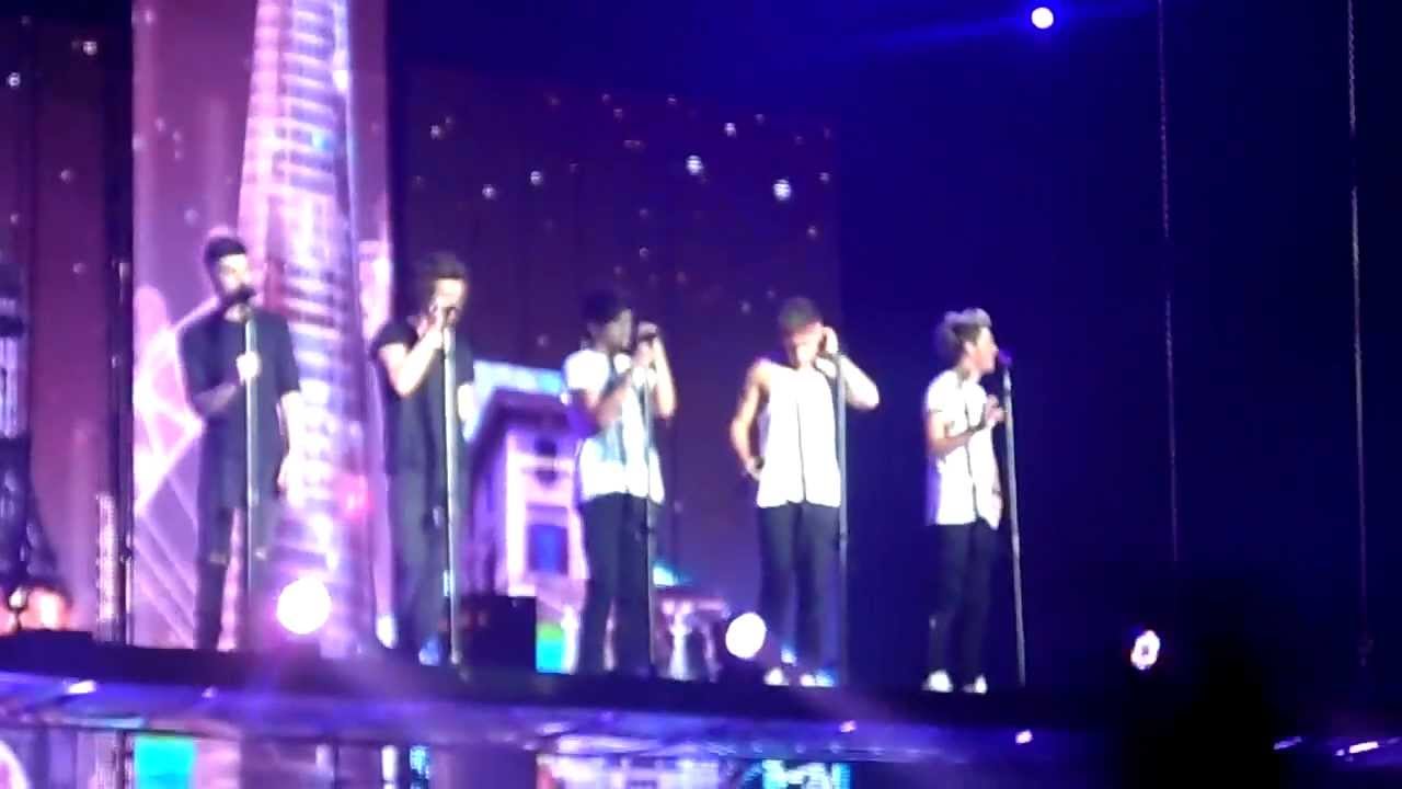 C'mon C'mon/Change My Mind - Perth Arena 28/9/13