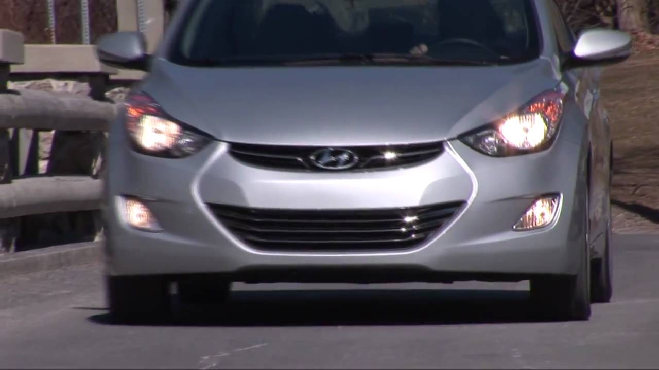 2011 Hyundai Elantra - Drive Time Review | TestDriveNow