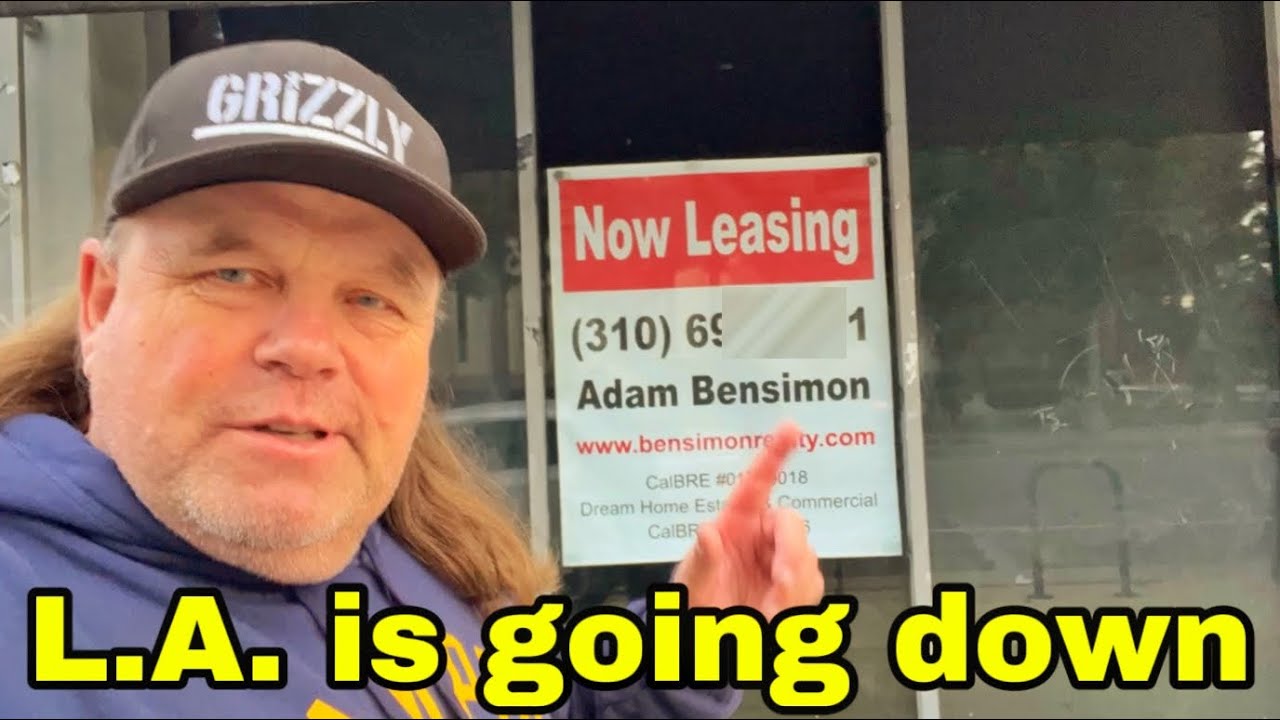 Lots of Stores are closed on Melrose Ave Los Angeles 2023