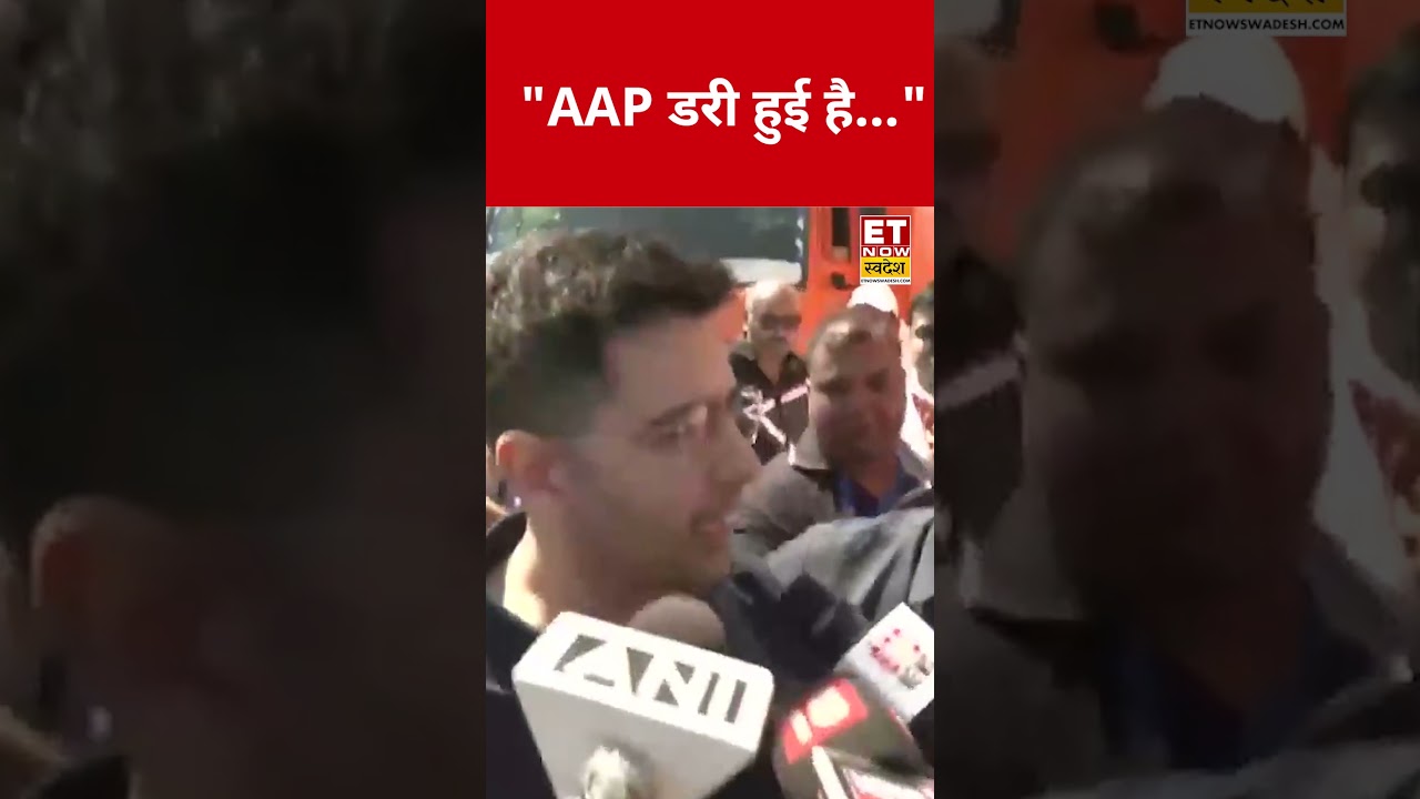 Aam Aadmi Party पर Raghav Chadha ने ये कहकर चौंकाया! #swadesh #raghavchadha #arvindkejriwal #shorts