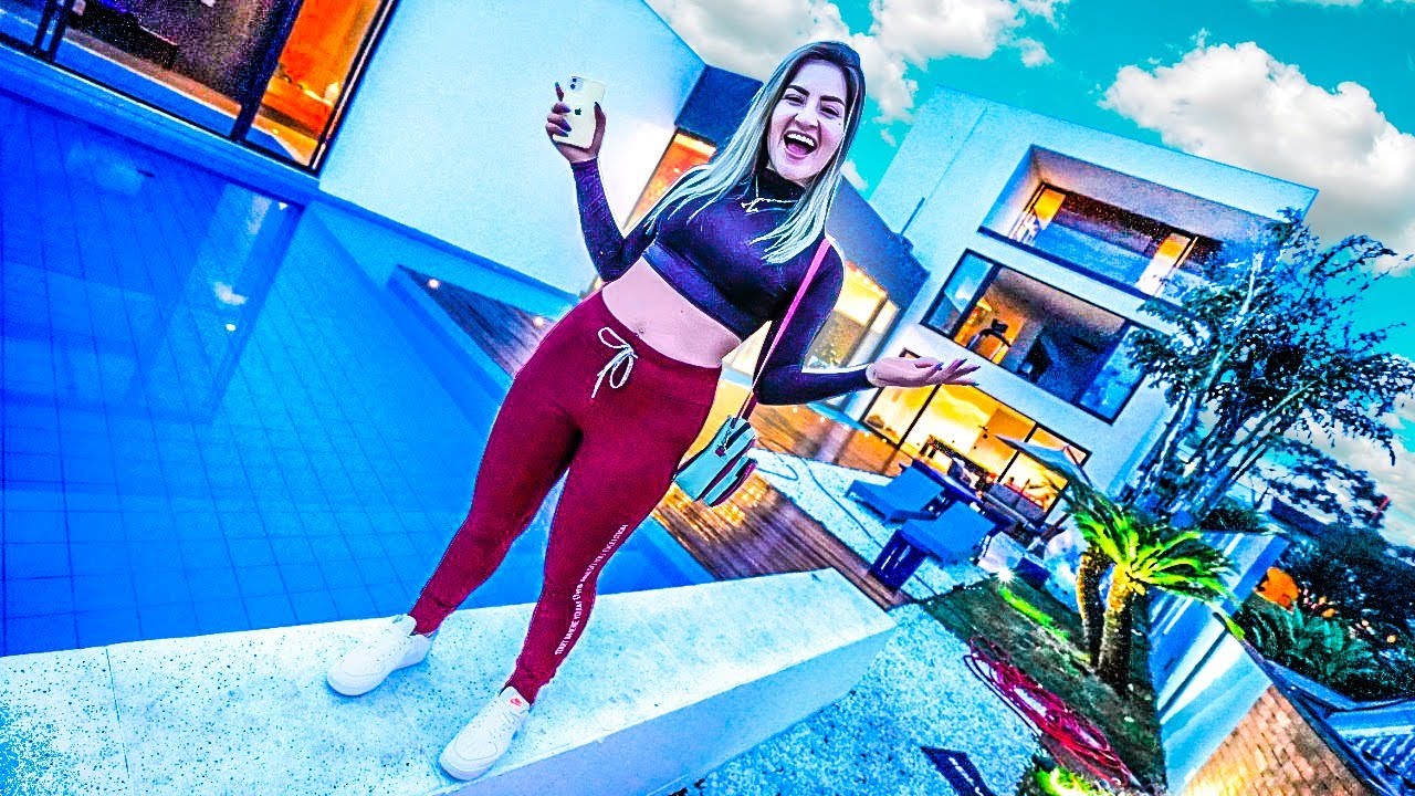 MINHA EX NAMORADA VEIO CONHECER MINHA CASA NOVA !! 😱