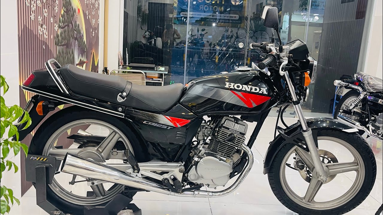 Huyền thoại 1 thời,cb nòng súng Honda CB125t ,1996 zin nguyên bảng sau gần 30 năm tuổi. Đáng sưu tầm