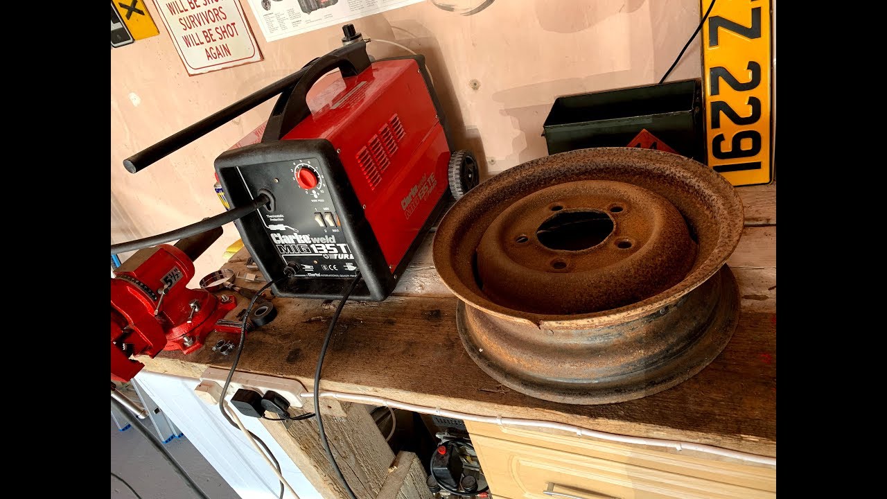 Steel Wheel Rim Damage Repair - Land Rover Series 3 88