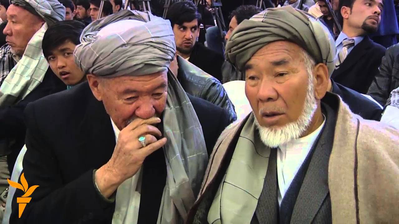 سیاف: برای مجاهدین اجازه دهید که از ملک خود دفاع کنند