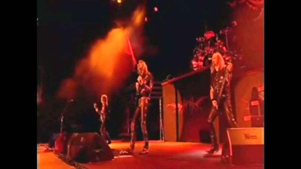Judas Priest - Between The Hammer And The Anvil ( Live Graspop 2008)