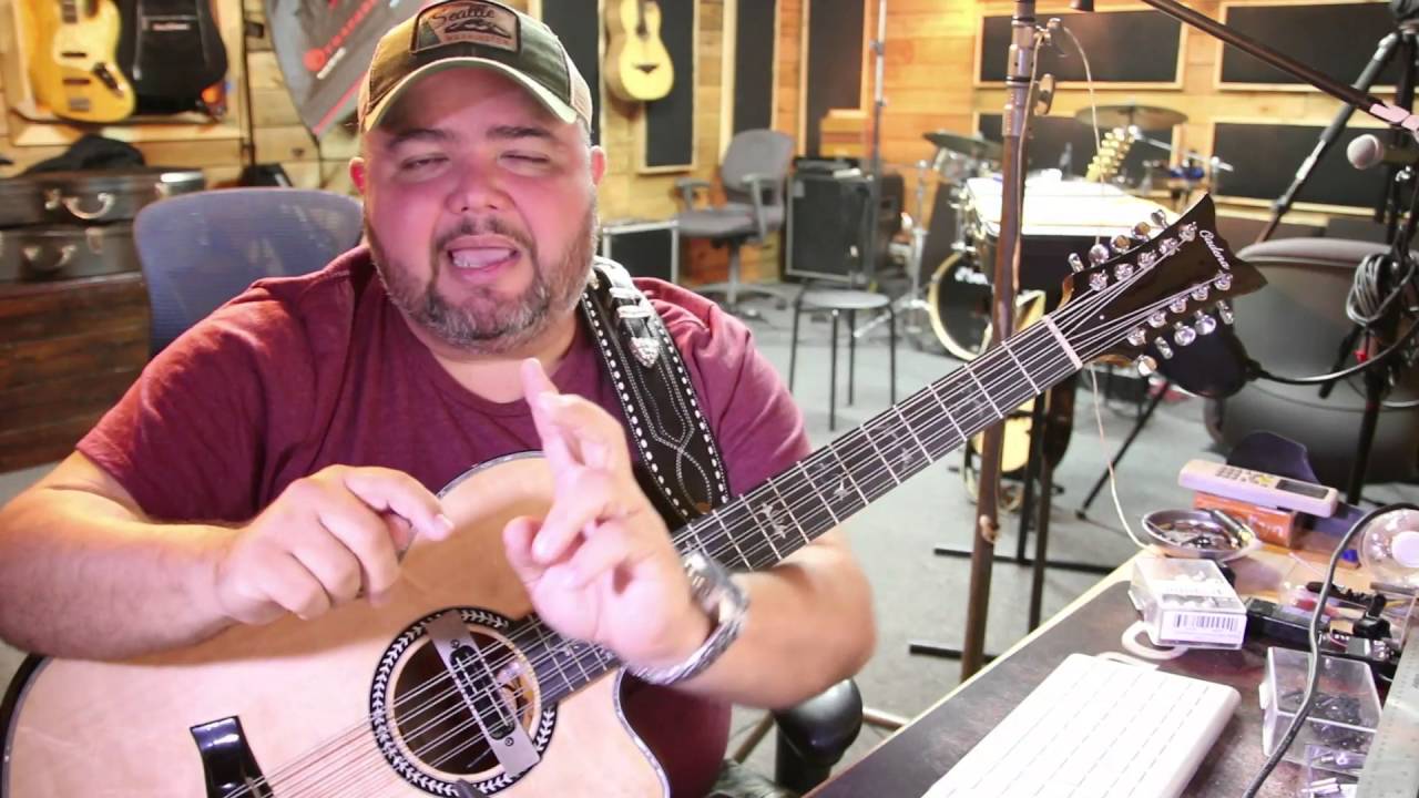 Tutorial de tonos mayor septimos y mayor novenos (facebook.com/guiadeacordesparabajoquinto)