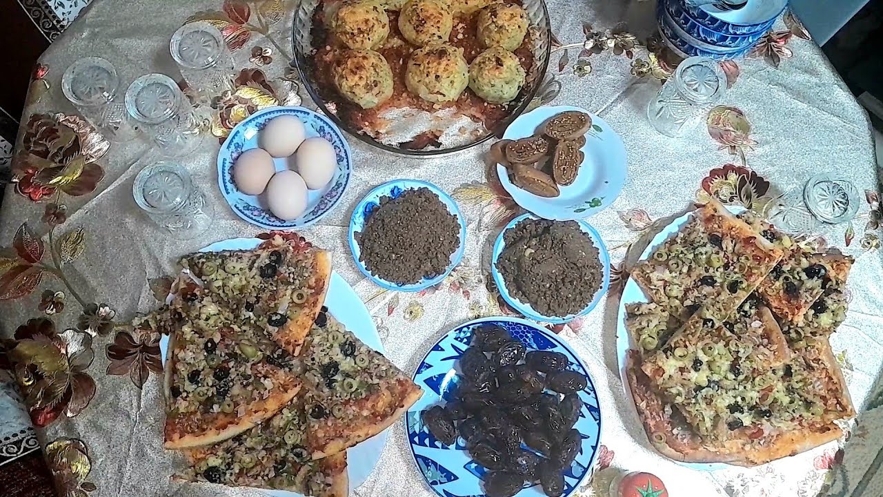 فطور اليوم السابع 🌙 شاركت معاكم البيتزا 🍕