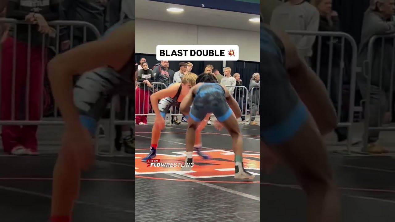 Teequavious Mills hit a BIG blast double in round 1 at #Super32 ‼️