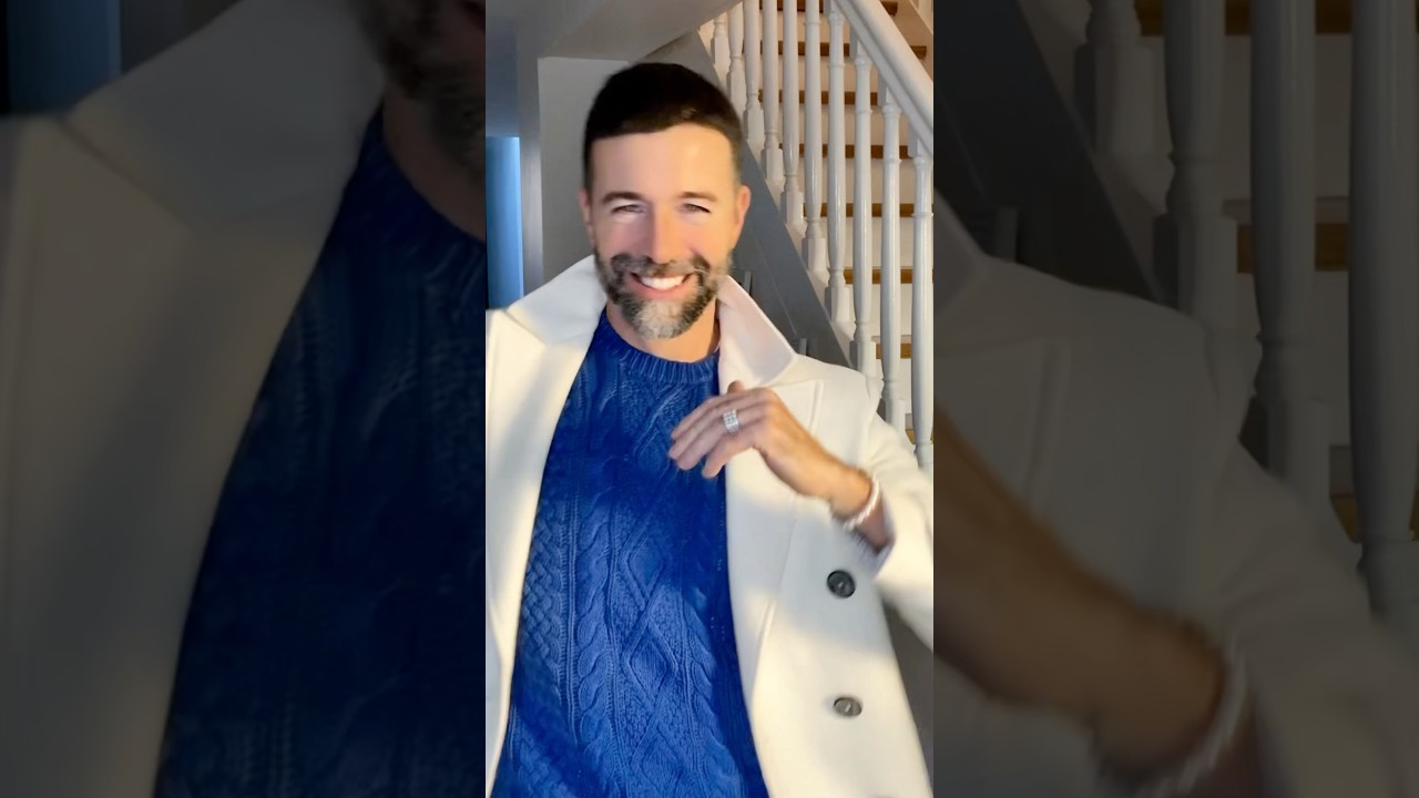 Let&rsquo;s dance 🕺🏻 #dance #latinomusic #male #music #latino