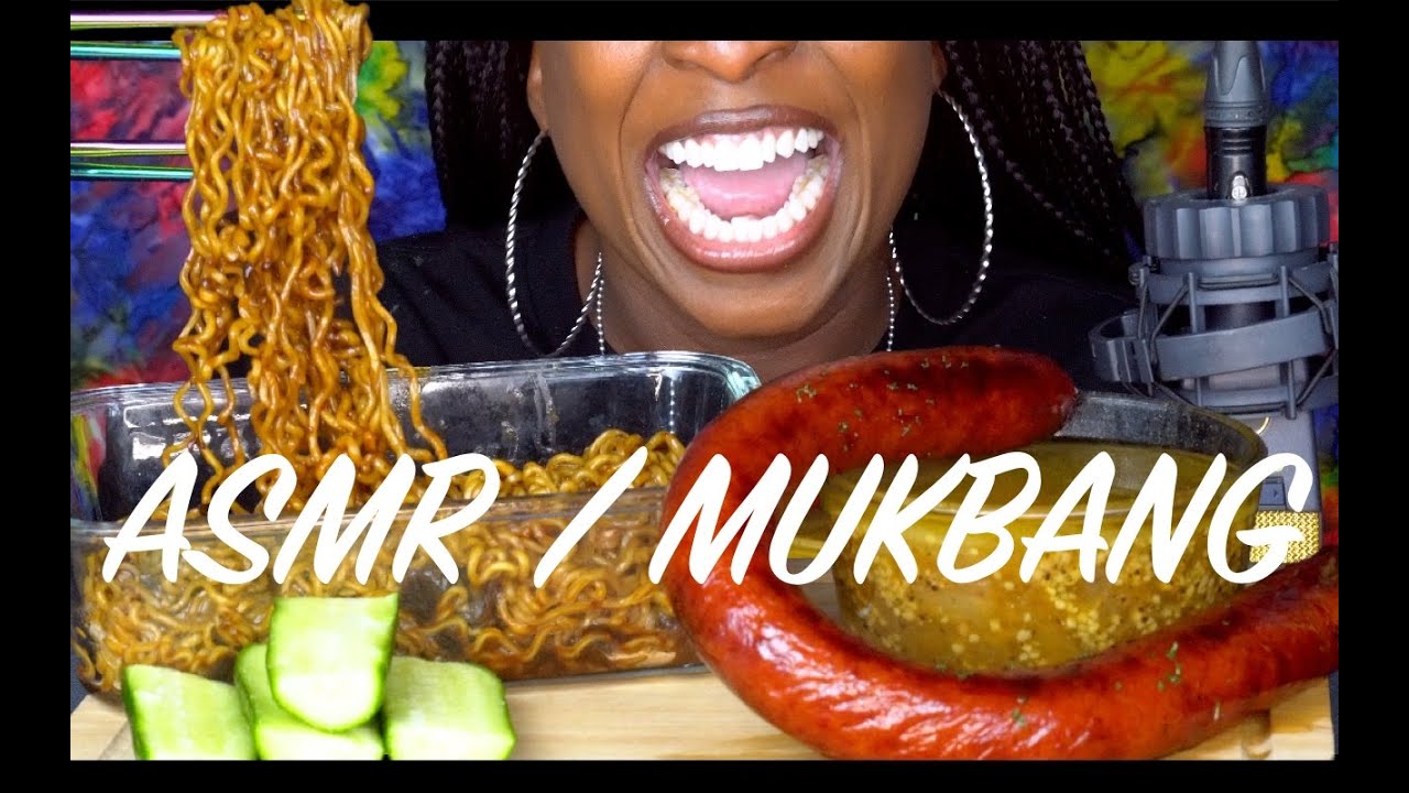 WHOLE KIELBASA SAUSAGE & SPICY BLACK BEAN RAMEN NOODLE  (MUKBANG)