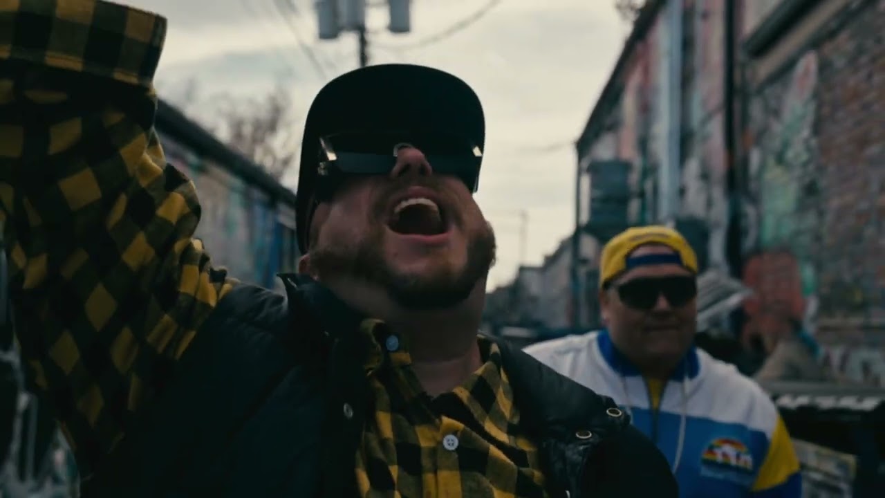 The King Returns FT Chris Roche