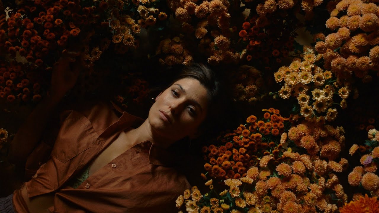 LÉON – Dancer (Official Video)