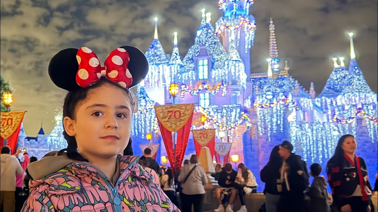 Vlog 5: Christmas mood in Disneyland